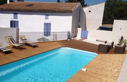 Murviel-les-Beziers House | Holidays on the water's edge