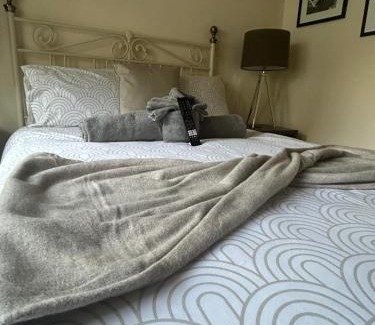 Cumwhinton House | Hollyside Lodge