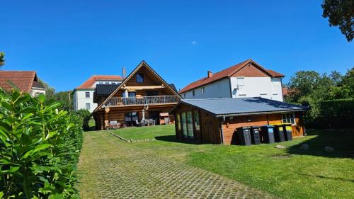 Usedom Apartment | Holzhaus Usedom mit moderner Ausstattung SAUNA und Kamin