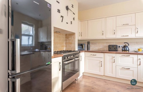Weymouth House | Home & A'Wey - Holiday home near harbour