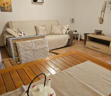 Cabras Apartment | Home Amsicora