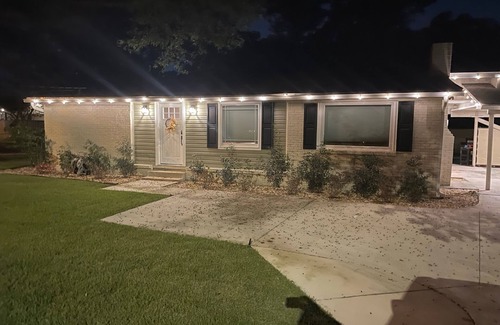 Southeast Pensacola House | Home away from Home at Shaded Oaks