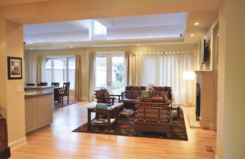 University Heights House | Home Away From Home In The Heart Of Menlo Park