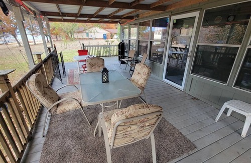 Eufaula House | Home Away From Home Lake House