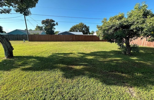 Florida Ridge House | Home Away From Home!