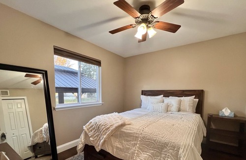 Dearborn Heights House | Home close by DTW, Henry Ford, & Downtown Detroit