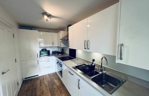 Bordesley Apartment | Home in Birmingham City Centre - Free Parking!