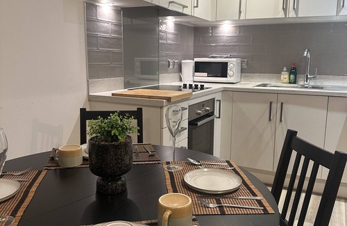 The Westside Apartment | Home in City Centre-Free Parking & Balcony View