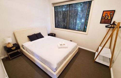 Collaroy Beach House | Home in Collaroy near Beach