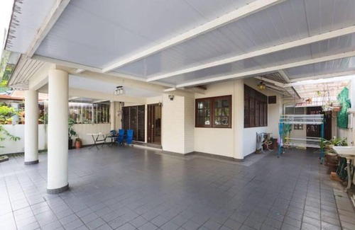 Kampung Sungai Nibong House | Home in Gelugor / Near to Queensbay / Bayan Lepas.
