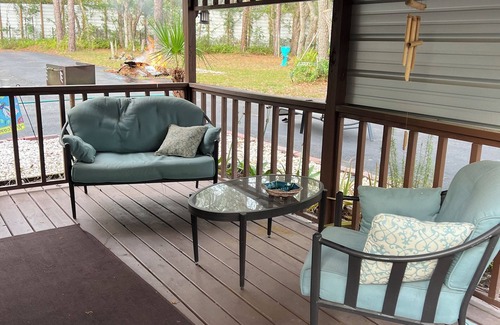 Highlands House | Home in shaded natural FL fauna with birds galore!