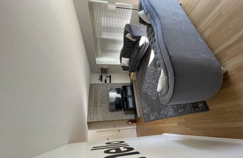 Stratford House | Home in Stratford