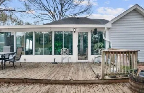 Baker House | Home located on cul-de-sac in quiet community