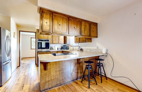 Albany House | Home near downtown with two living areas, patio, grill, streaming, & AC