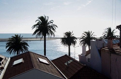Aldoar Foz do Douro e Nevogilde House | Home Of The Poet, 3-Bed 3-Bath River Views
