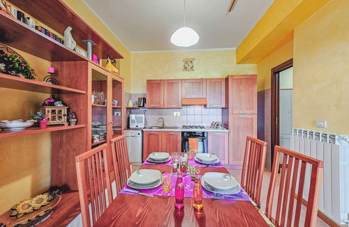 Sarteano Apartment | Home Rose, Montepulciano Route, Sarteano, Italy