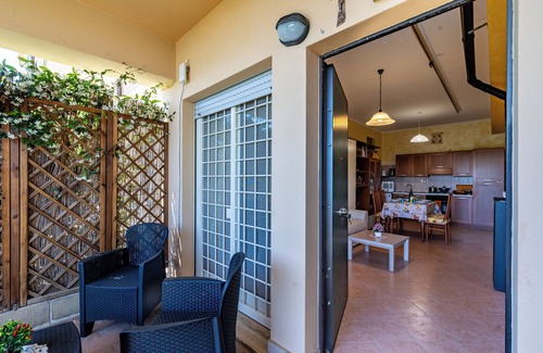 Sarteano Apartment | Home Rose, Montepulciano Route, Sarteano, Italy