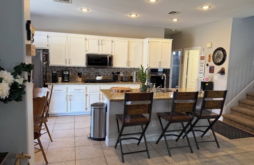 Henderson House | Home sweet home in Henderson NV