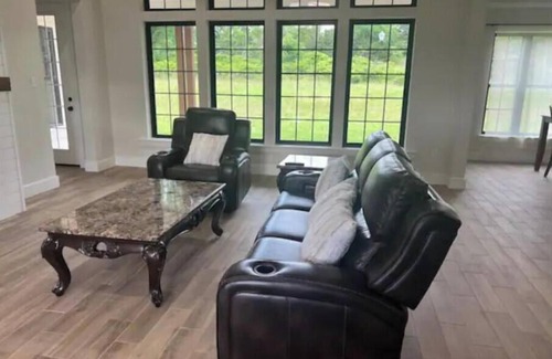 Decatur House | Home sweet Home on the GO