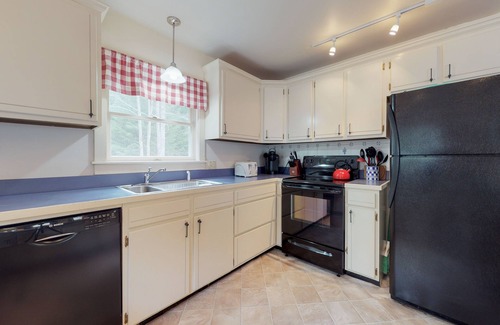 Bar Harbor House | Home with deck, great location in the heart of Acadia National Park