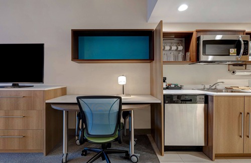 Pensacola Hotel | Home2 Suites by Hilton Gulf Breeze Pensacola Area