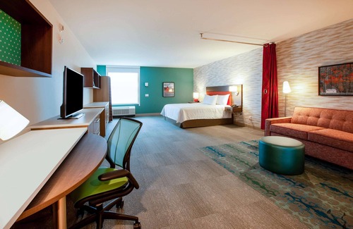 Normal Hotel | Home2 Suites by Hilton Bloomington Normal