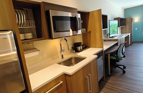 Bristol Hotel | Home2 Suites by Hilton Bristol