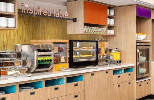 Rosemount Hotel | Home2 Suites By Hilton Kitchener