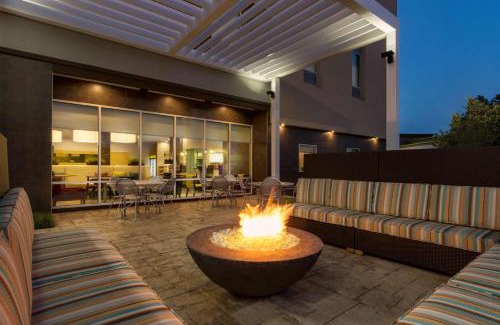 The Fountains Hotel | Home2 Suites by Hilton Houston Stafford - Sugar Land