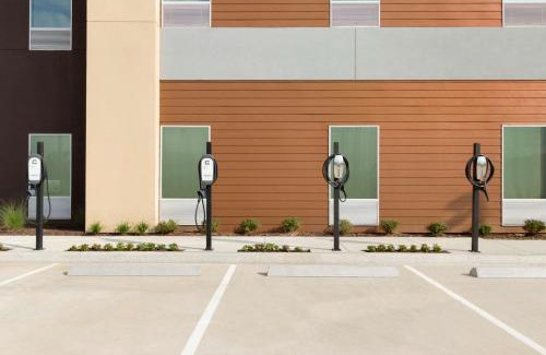The Fountains Hotel | Home2 Suites by Hilton Houston Stafford - Sugar Land