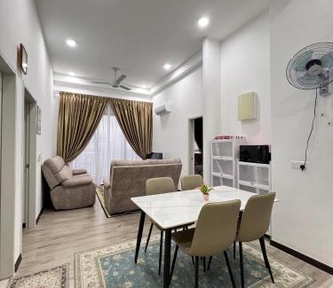 Putrajaya Apartment | Homely Stay by MySky Stays at Presint 5, Putrajaya