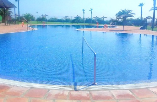 Atlanterra Apartment | Homerez - 150 m away from the beach! Appartement for 4 ppl. with shared pool