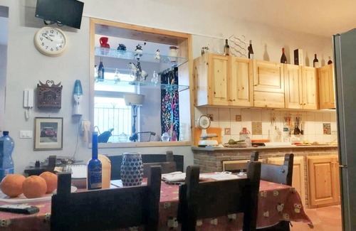 Lercara Friddi Apartment | Homerez - Apt. in Lercara Friddi