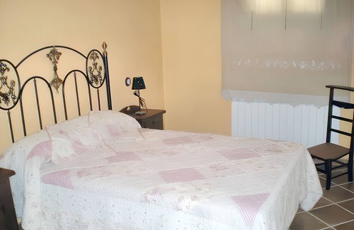Hueva Apartment | Homerez - Beautiful apartement for 6 ppl. at Hueva