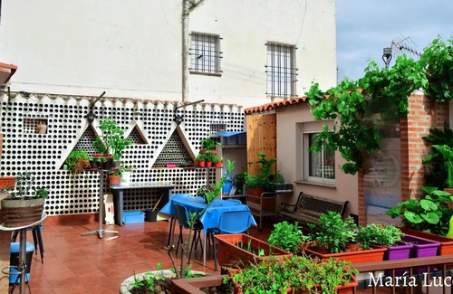 Distrito Centro-Casco-Antiguo Apartment | Homerez - Beautiful appartement for 4 ppl. with terrace at Cáceres