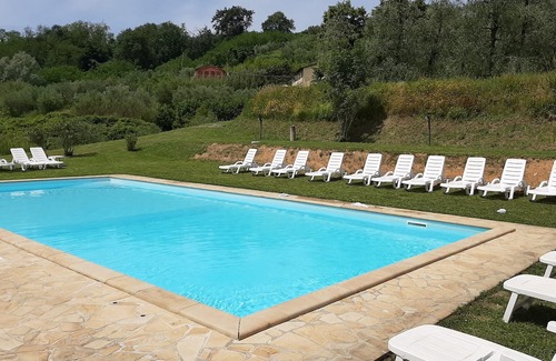 Montecarlo Apartment | Homerez - Big appartement for 11 ppl. with shared pool and garden at Montecarlo