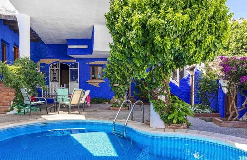 Benaocaz Villa | Homerez - Big villa for 10 ppl. with swimming-pool and terrace at Benaocaz