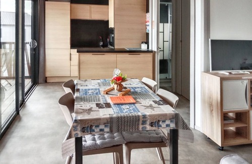Arzal Ski Chalet | Homerez - Chalet in Arzal, Lake View