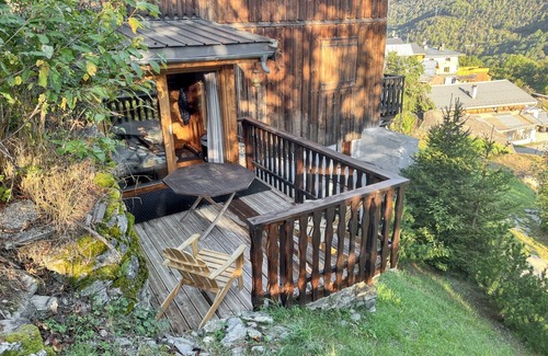Saint-Bon-Tarentaise Ski Chalet | Homerez - Chalet in Courchevel