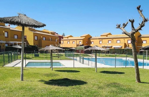 Rota House | Homerez - Charming house in Rota with pool