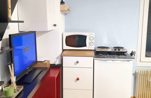 Morschach Apartment | Homerez - Comfortable Studio in Morschach