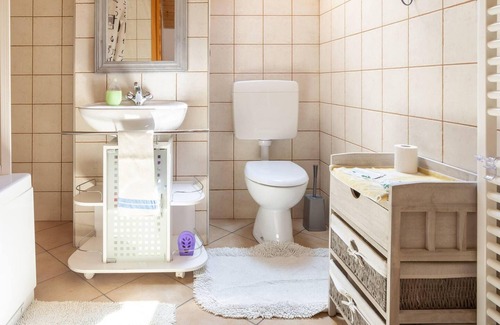 Montecrestese House | Homerez - Cozy House in Montecrestese - Mountain View