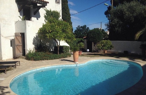 Le Cannet Villa | Homerez - Elegant Villa with Private Pool in Le Cannet