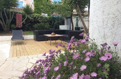 Le Cannet Villa | Homerez - Elegant Villa with Private Pool in Le Cannet