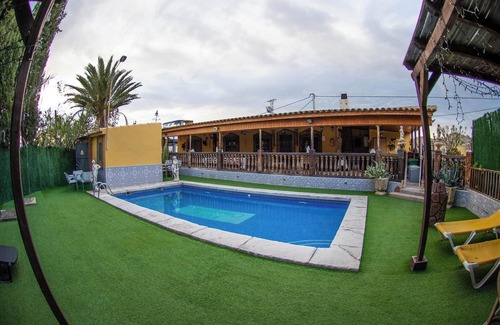 Algaida Villa | Homerez - Elegant Villa in Archena + Private Pool