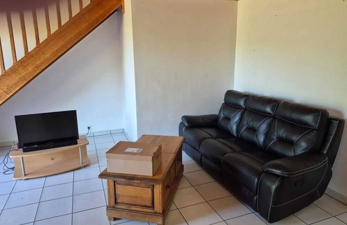 Saint-Laurent-Nouan House | Homerez - House in Saint-Laurent-Nouan