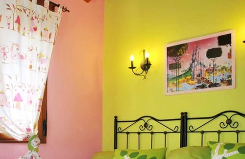 Villamanin House | Homerez - House 12 km away from the slopes for 6 ppl. with garden at Villamanín