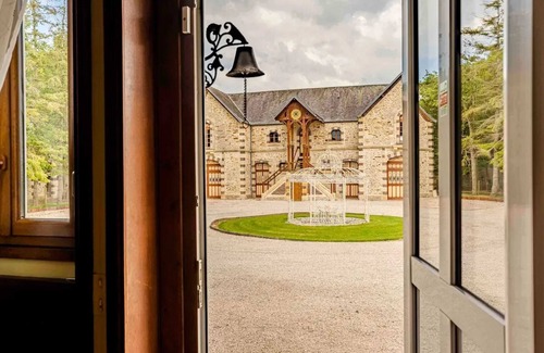 Cartigny l'Epinay House | Homerez - House in Cartigny-l'Épinay