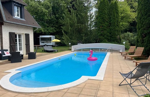 Mesnil-Val-Plage House | Homerez - House in Liffol-le-Grand
