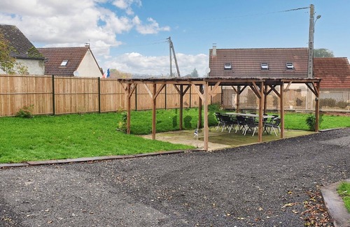 Neuf-Marche House | Homerez - House in Neuf-Marché